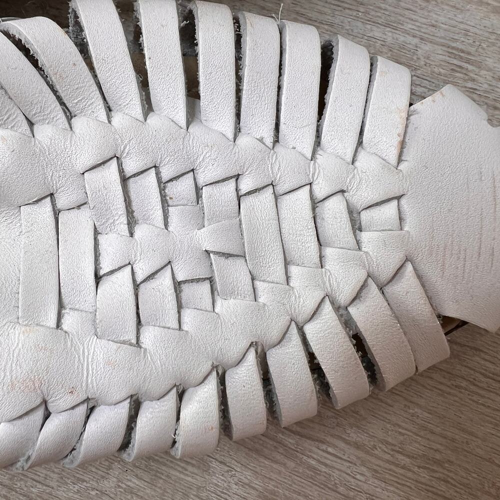 Softspots Shoes Womens Size 8 1/2 M White Leather Trinidad Huarache Flat - Picture 5 of 11